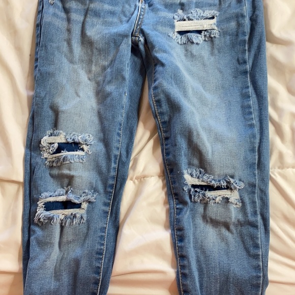 Patched/Ripped Jeans - Picture 2 of 4